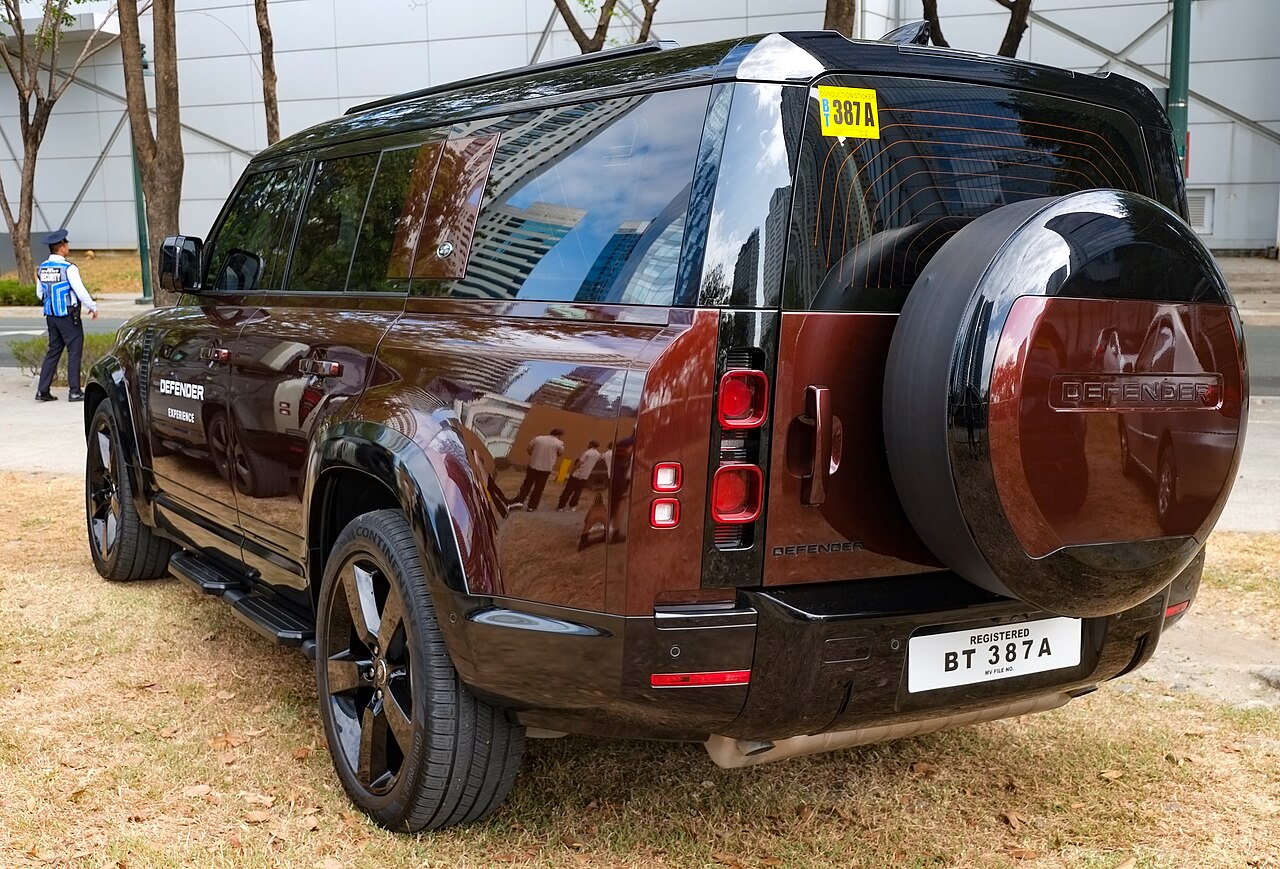 Land Rover Defender — rear three-quarter view