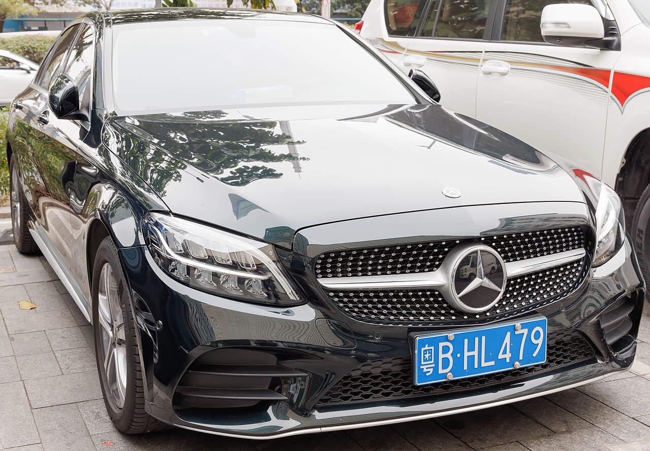 2021 Mercedes-Benz C200 AMG Line — exterior view