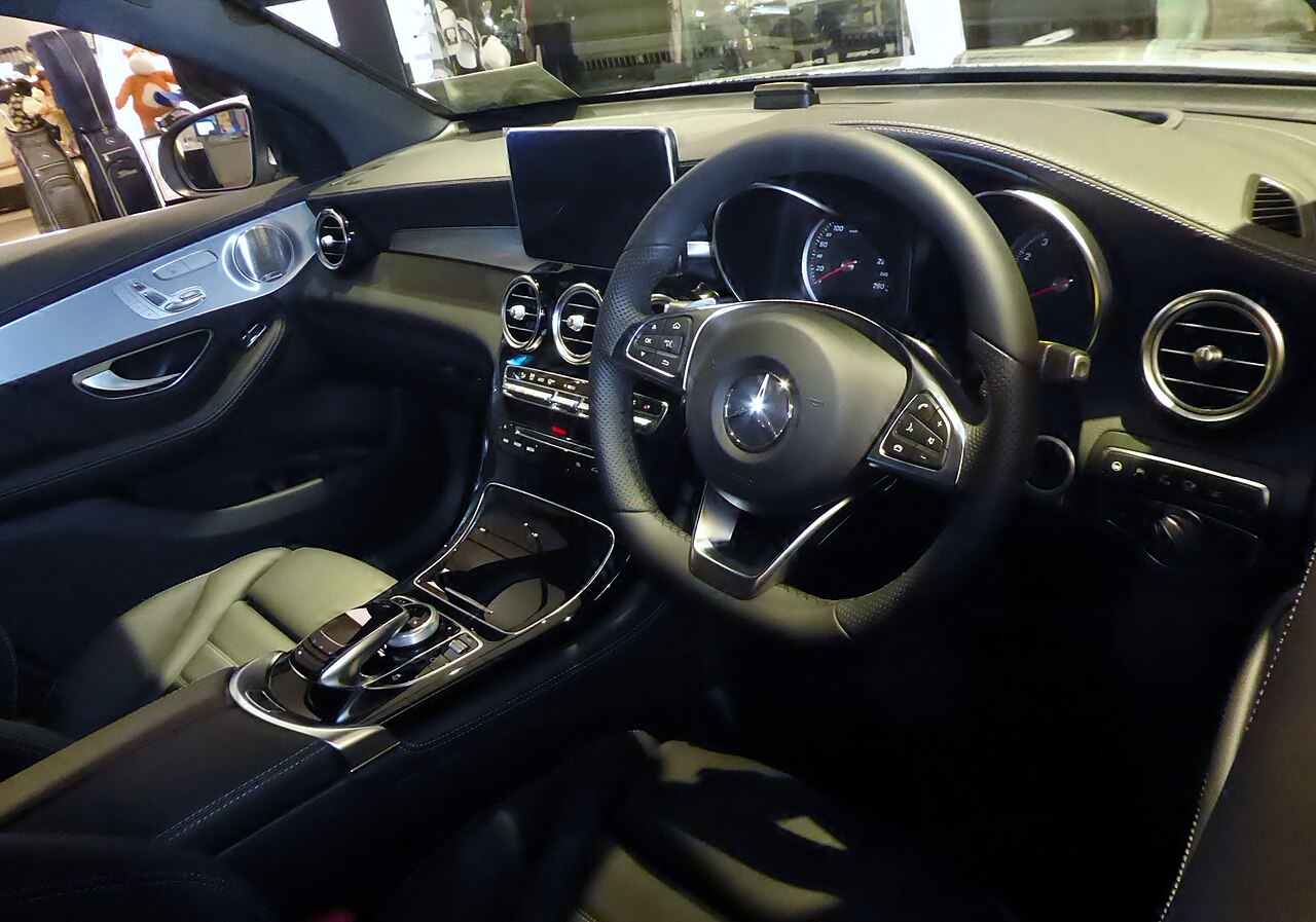 Mercedes-Benz GLC — interior, dashboard and cabin