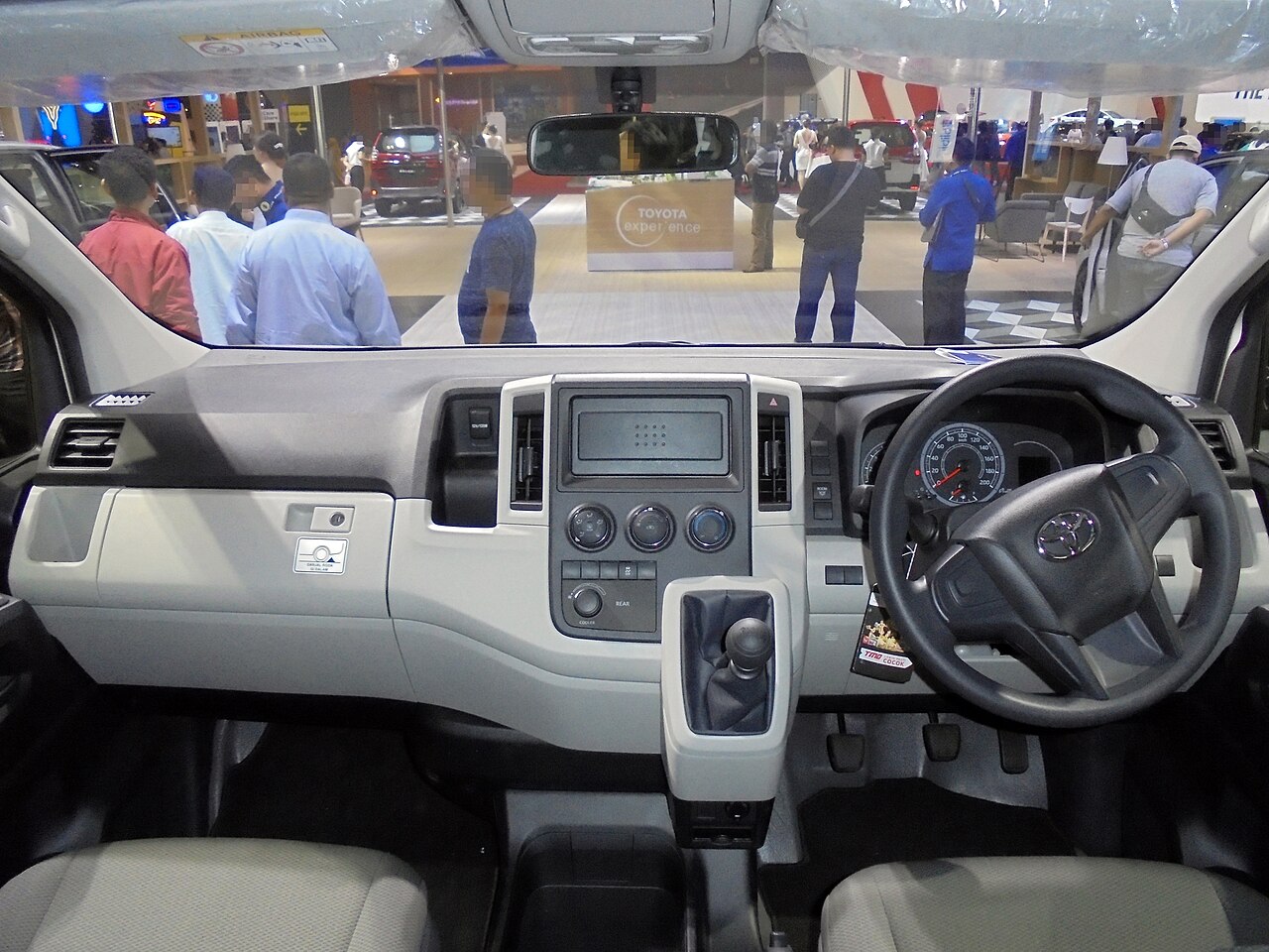 Toyota Premio — interior, dashboard and cabin