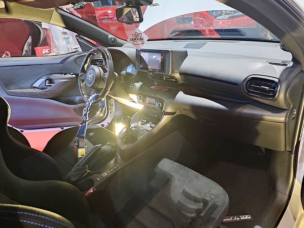 Toyota Vitz — interior, dashboard and cabin
